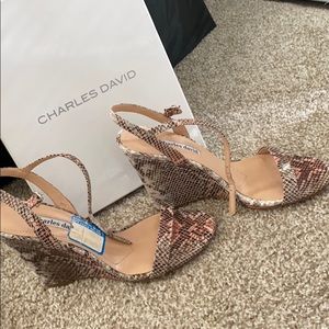 Charles David queen snake skin wedge!